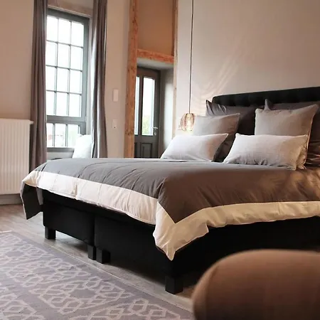 Exklusive Designferienwohnung The Backyard Tby 02 Apartment *