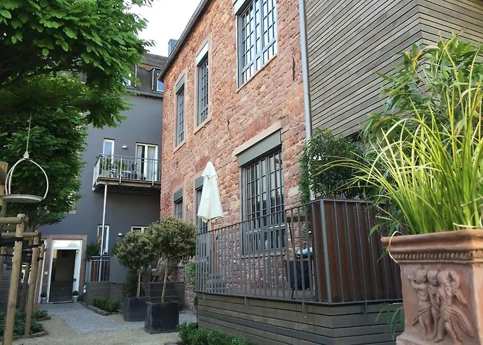 Exklusive Designferienwohnung The Backyard Tby 02 * トリーア